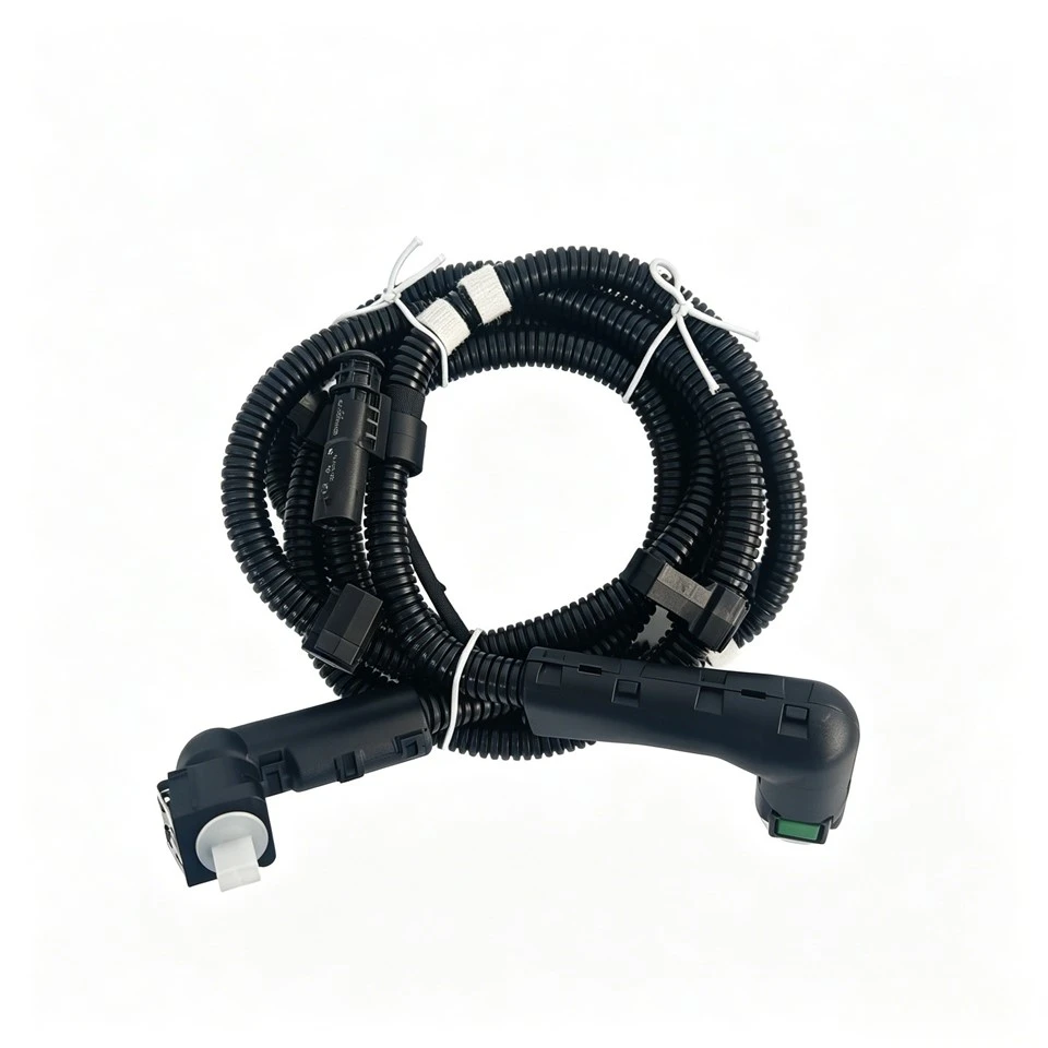 9074700100 OEM Standard Urea Heated Hose for 2021 Mercedes-Benz Diesel Exhaust Fluid Systems