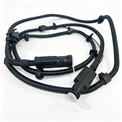 561131983C AdBlue Heated Hose Assembly For VW Passat Commercial Vehicle Platforms
